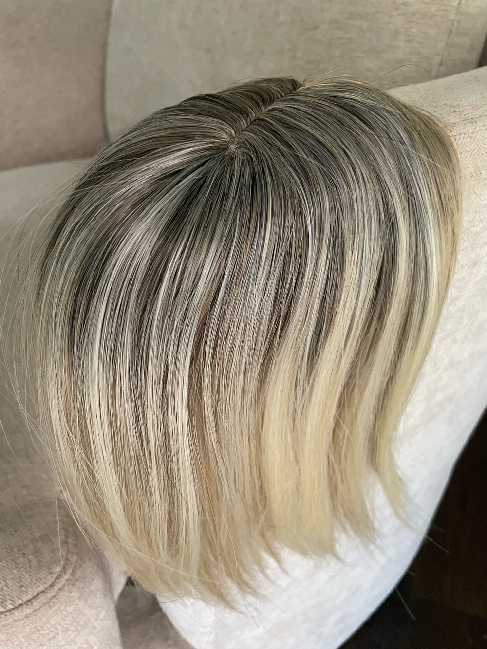 NWT grey blending blonde hair ombré topper blended hair center part wispy bangs